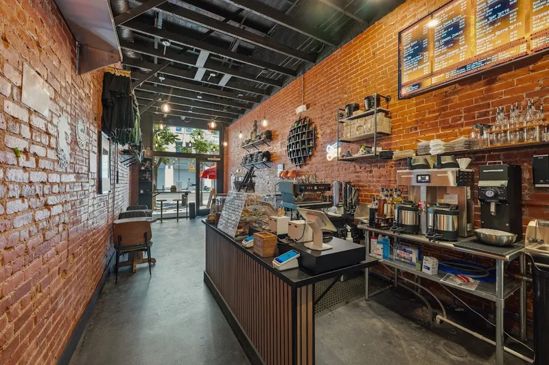 Dragon Alley Coffee Shop - Photo