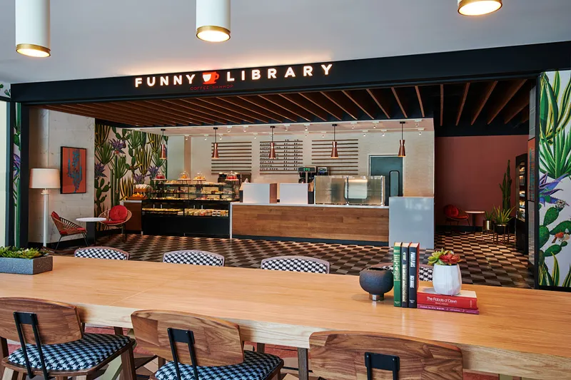 Funny Library Coffee Shop - Photo