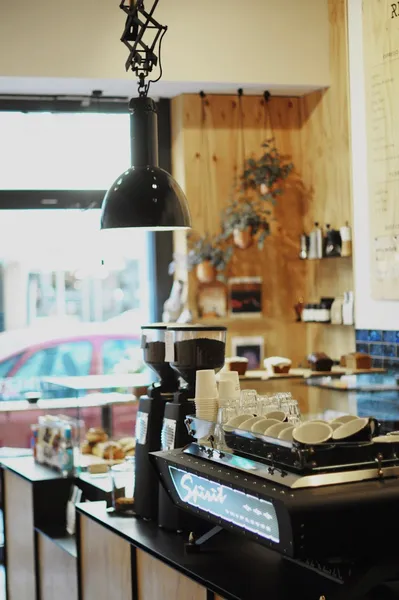 Refinery High End Coffee - Photo
