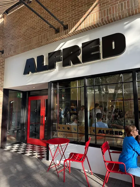 Alfred Coffee - Photo