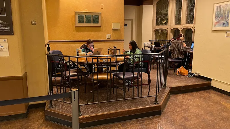Kerckhoff Coffee House - Photo