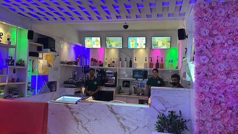 Victorious Cafe - Photo