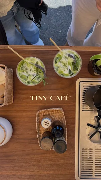 Tiny Café - Photo