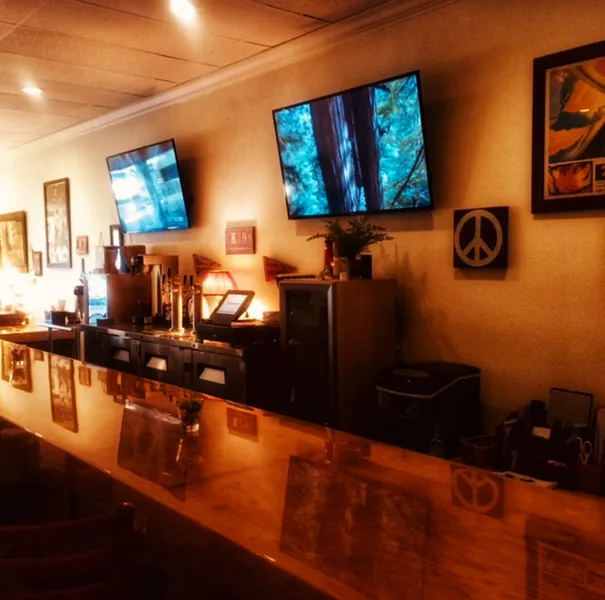 Oasis Root Coffee and Kava Lounge - Photo