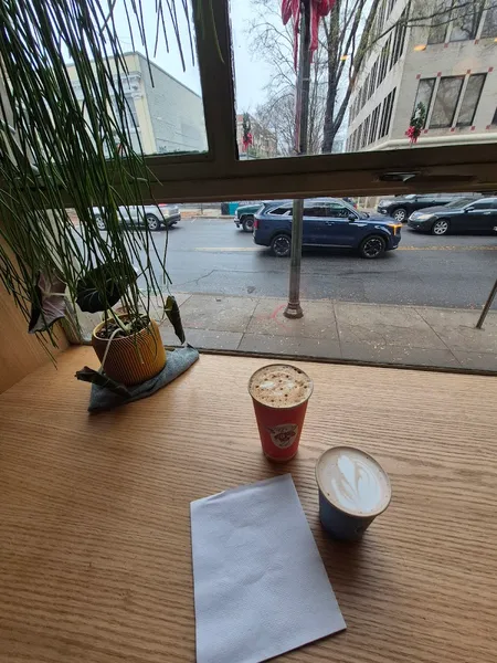 Bellwood Coffee - Decatur - Photo