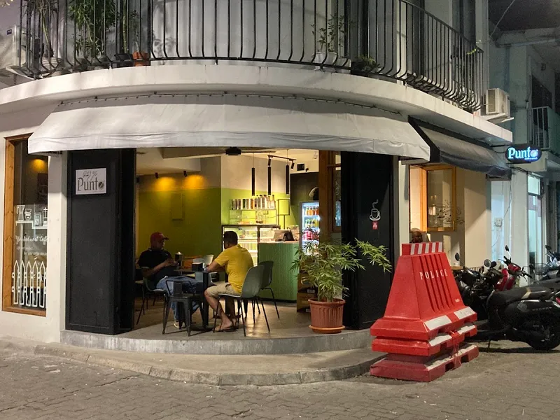 Punto - Caffè e amici - Photo
