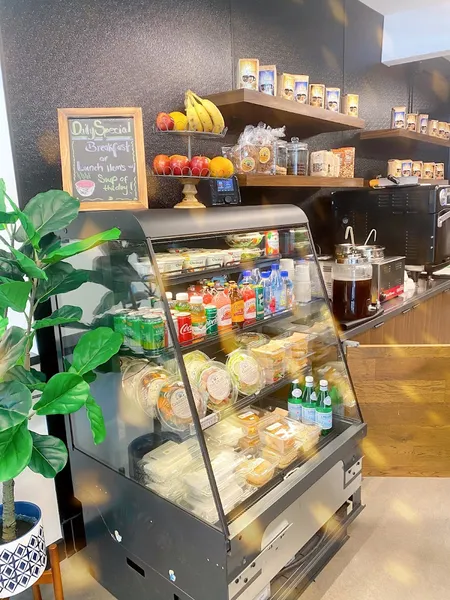 Hank's Cafe - Photo
