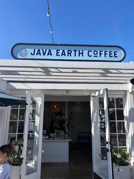 Java Earth Coffee La Jolla - Photo