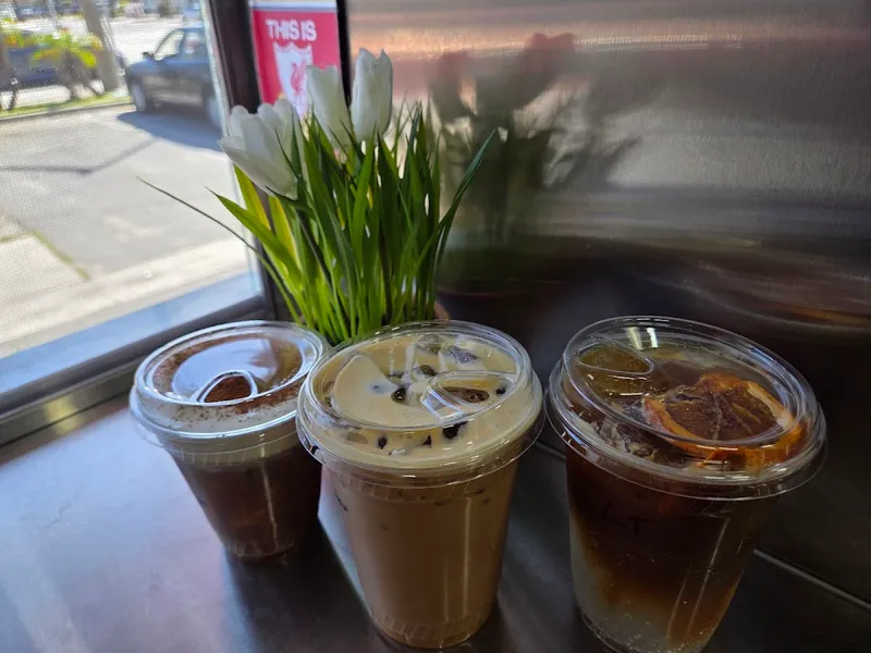 Doberman Grounds Coffee - Photo