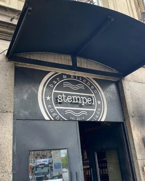 Stempel - Bar & Kitchen - Photo