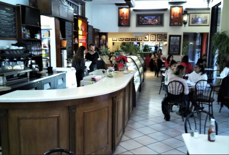 Elysee Bakery & Cafe - Photo
