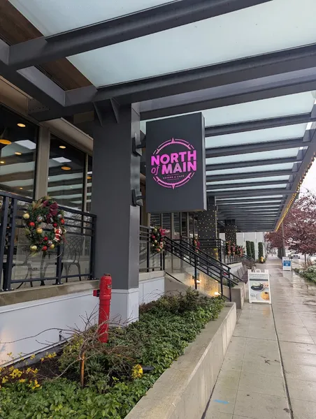North of Main Cafe - Photo
