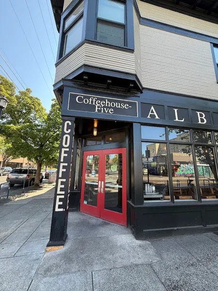 Coffeehouse-Five - Photo