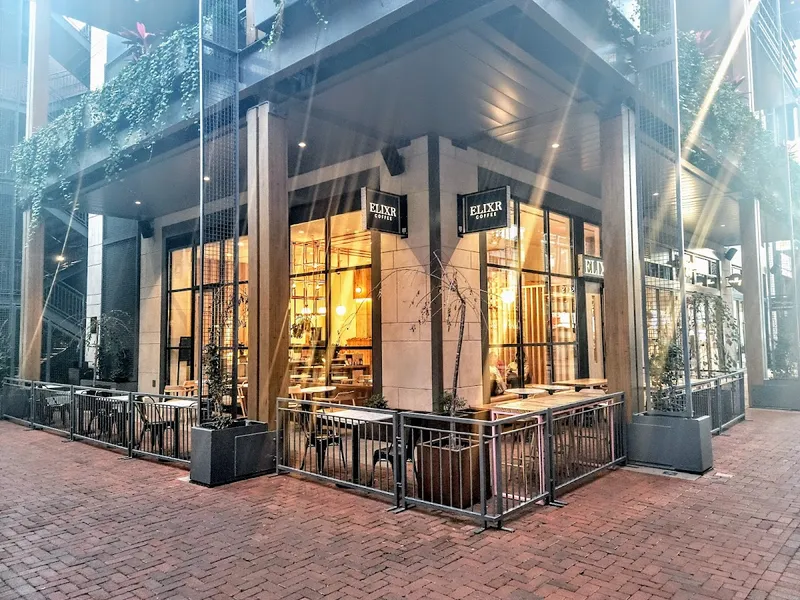 Elixr Coffee Roasters - Photo