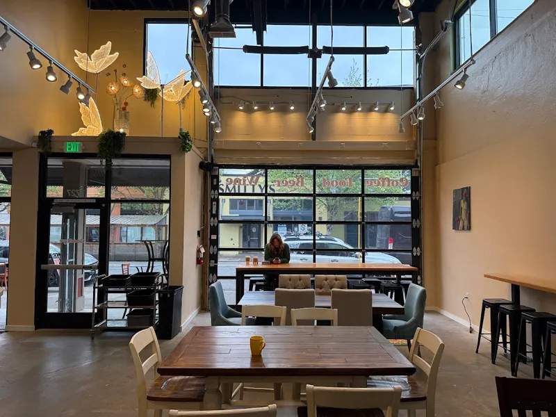 Slow Pour Coffee + Bar - Photo