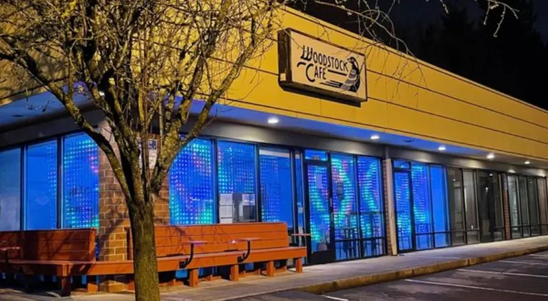 Woodstock Cafe - Photo