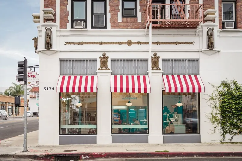 Sweet Corner Coffee and Cakes - Photo