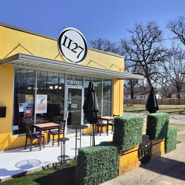 1127 Coffee Shop - Photo