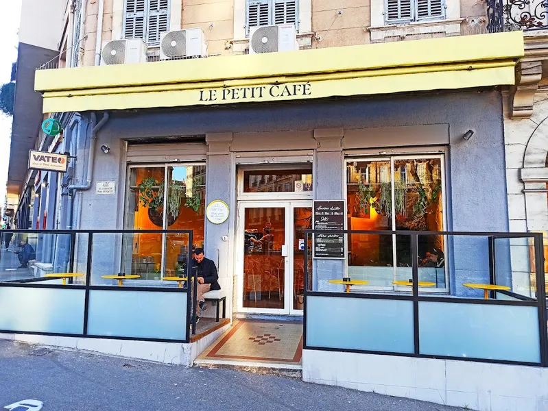 le petit cafe - Photo