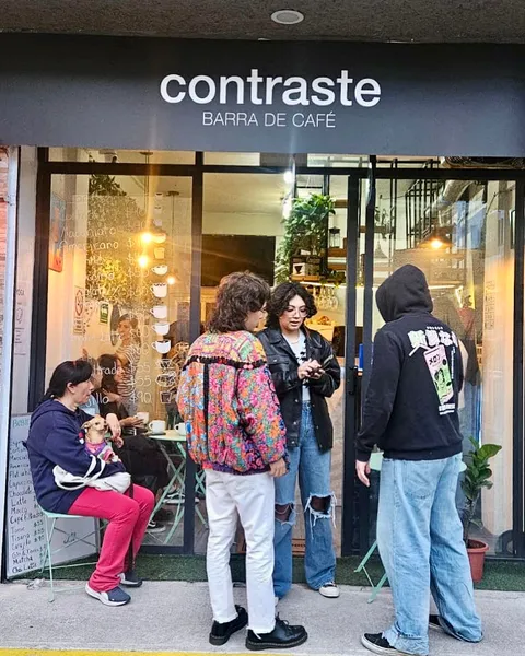 Contraste - Barra de Café - Photo