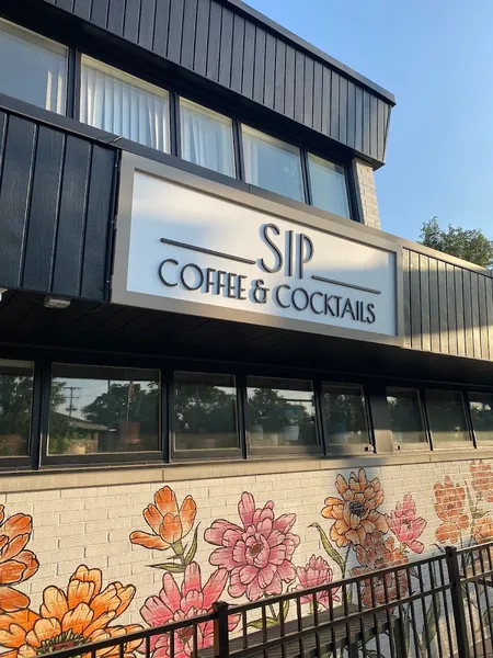 Sip Coffee & Cocktails - Photo