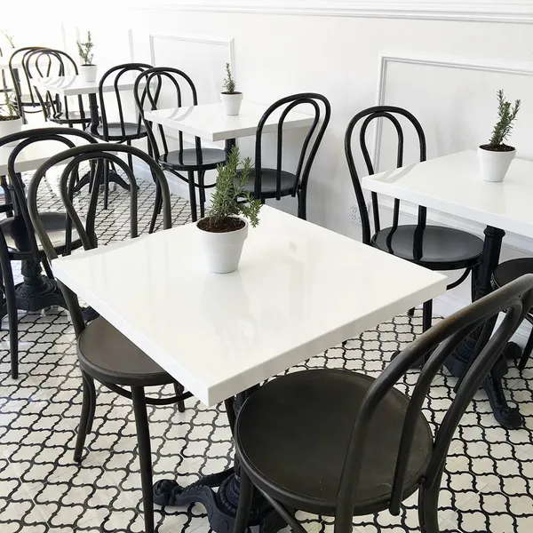 Carrera Cafe - Photo