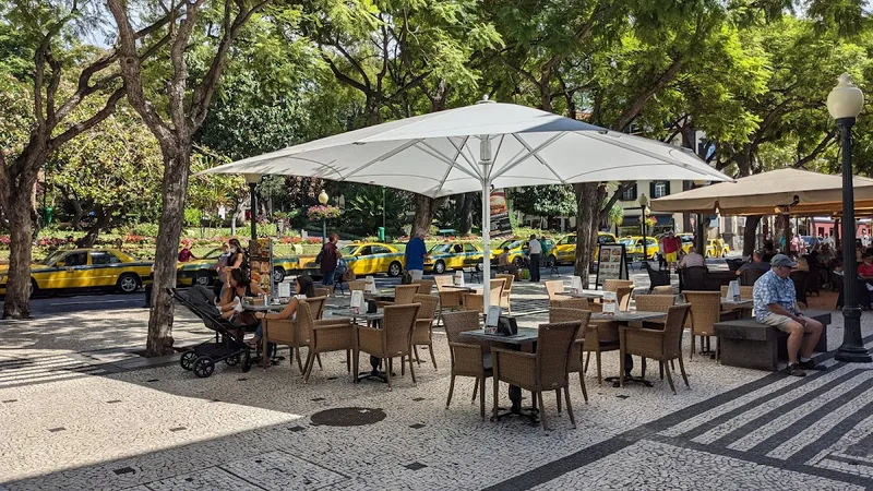 Macaronésia - Garden Terrace Café - Photo