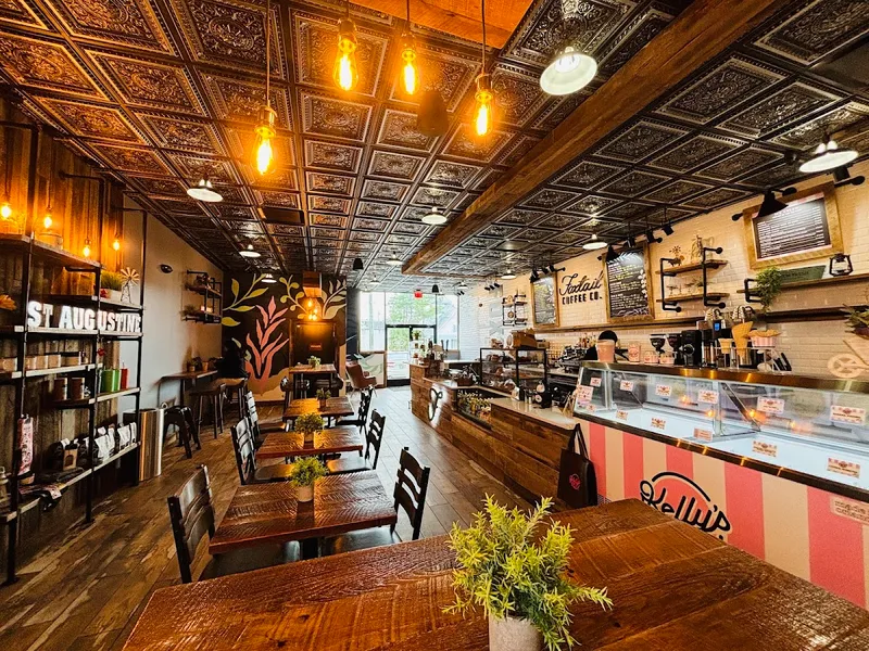 Foxtail Coffee Co. & Kelly's Ice Cream - King St. - Photo