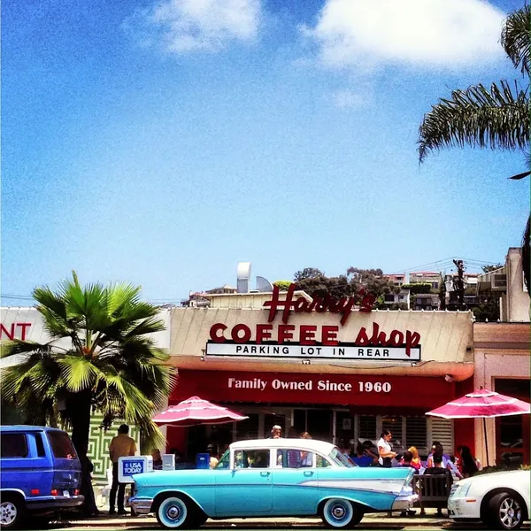 Harry's Coffee Shop - Photo