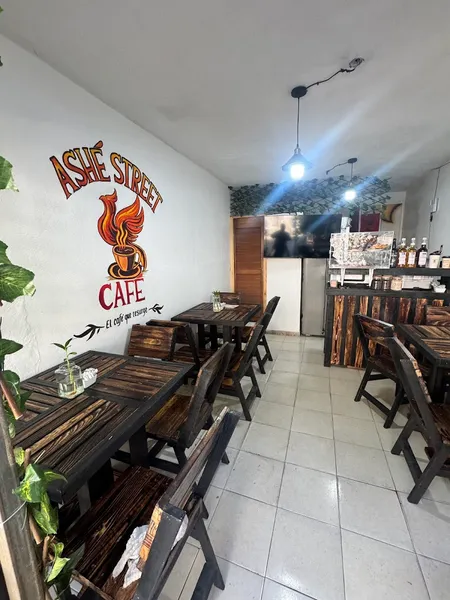 Ashe Street Cafe - Photo