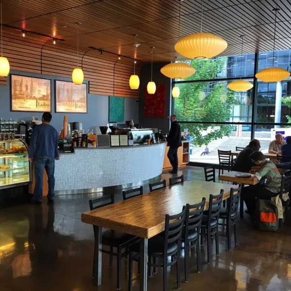 Caffe Ladro - Bellevue - Photo