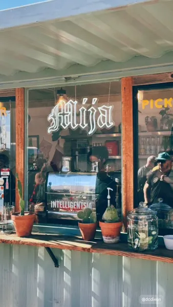 Mija Coffee - Photo