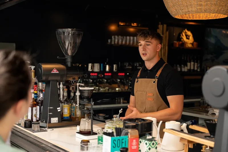 Funky Rooster Coffee Bar - Photo