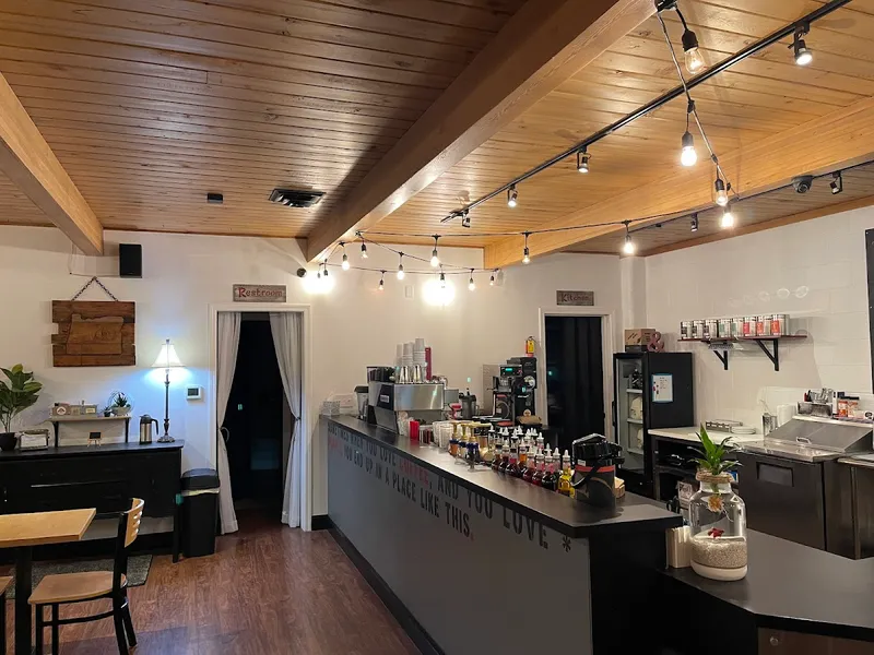 The Pit Stop Coffee Shop - Photo