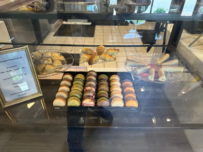 Eleva Coffee Lounge - Photo