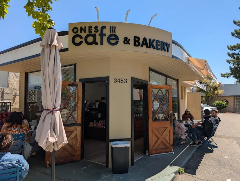 Ones Cafe & Bakery - Photo
