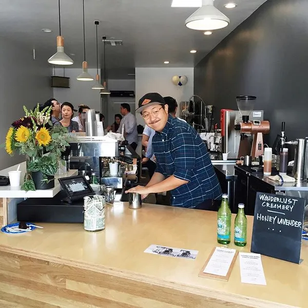 House Roots Coffee - Photo