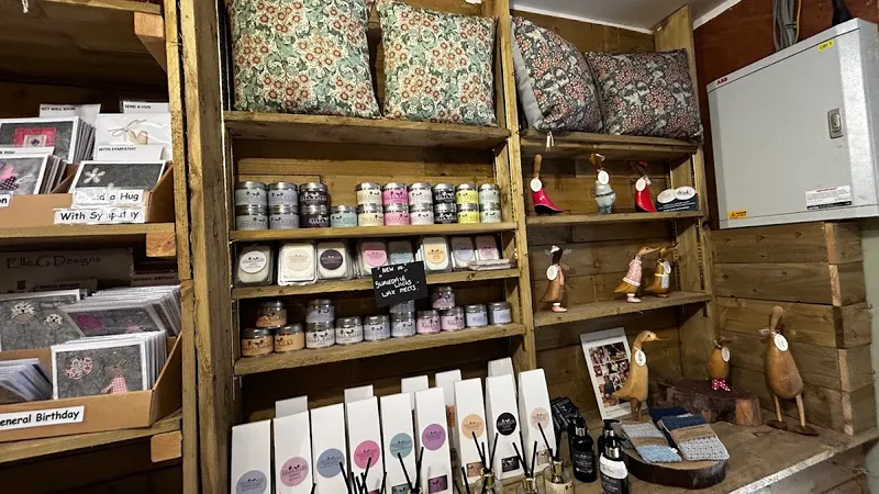 Spring House Farm Shop and Café - Photo