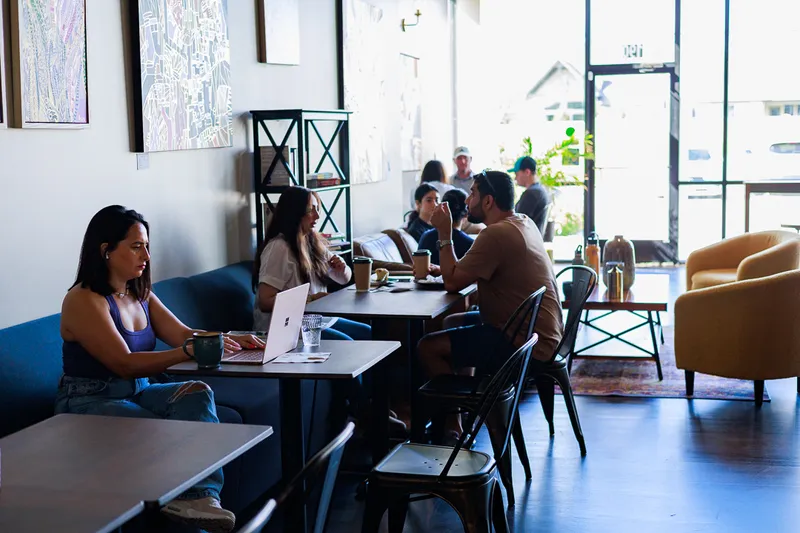 Vogs Coffee House - Photo