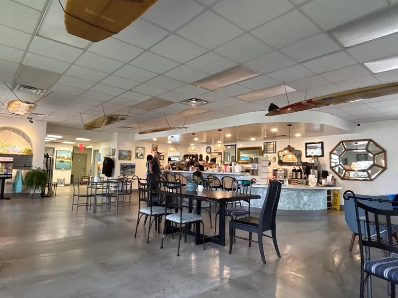 Happy Co Surf & Coffee - Photo