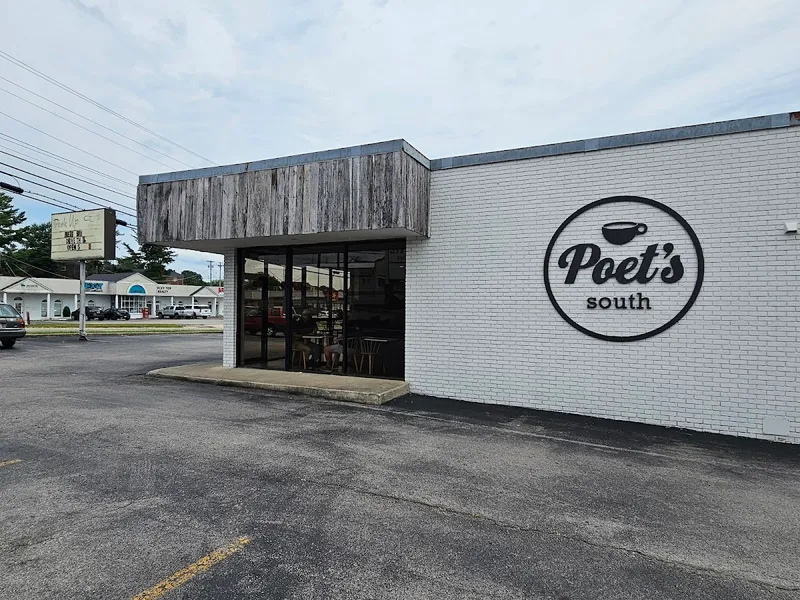 Poet's South - Photo