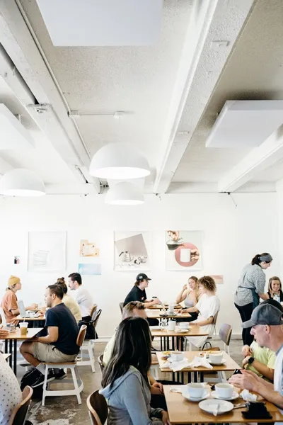 Crema Coffee Roasters - Photo