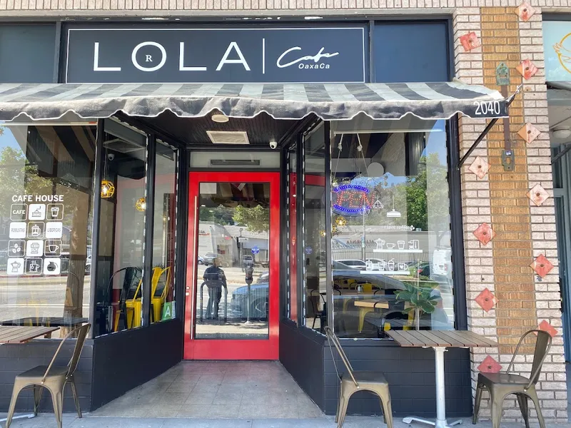 Lola café - Photo