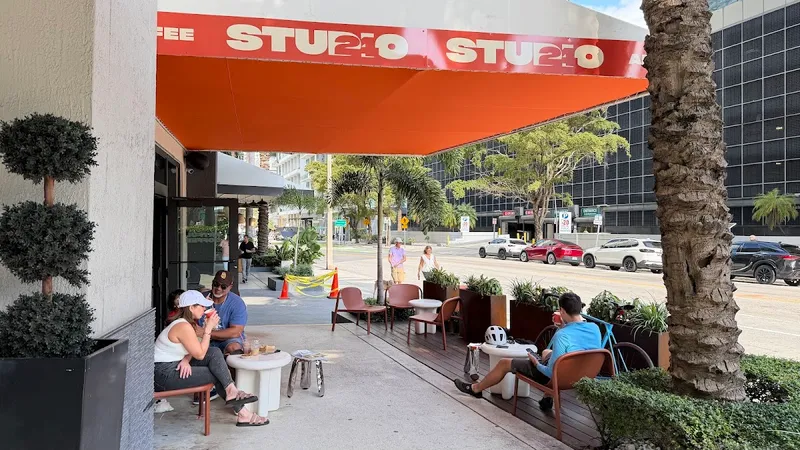 Studio 24 Artful Coffee - Photo